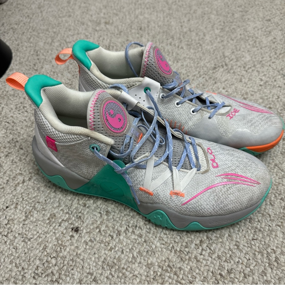 Li-Ning Dlo ice blood size 12